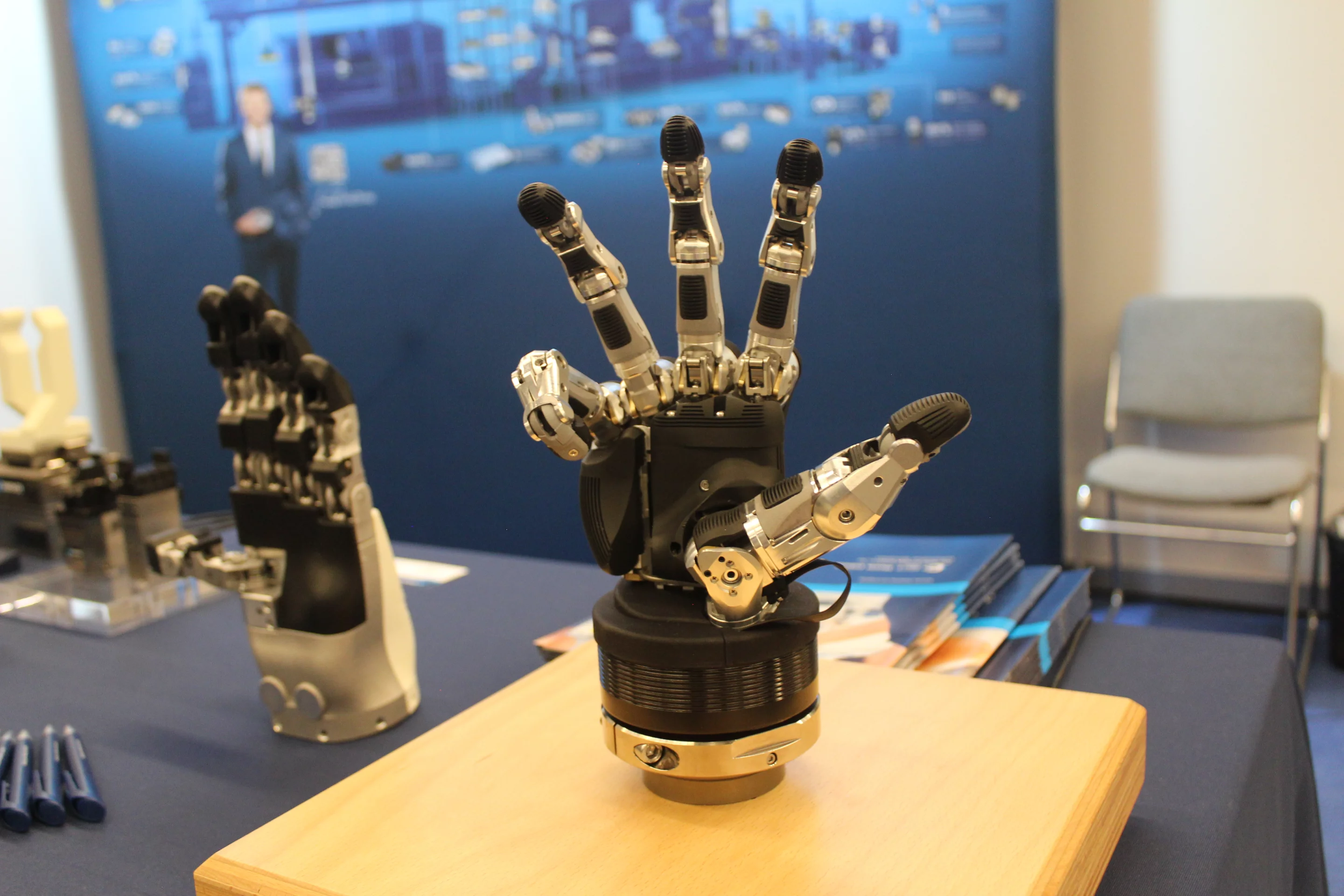 The SVH robotic gripping hand, from German company Schunk – it's designed mainly for use by robotics researchers, and closely mimics the dexterity and joint structure of a real human hand