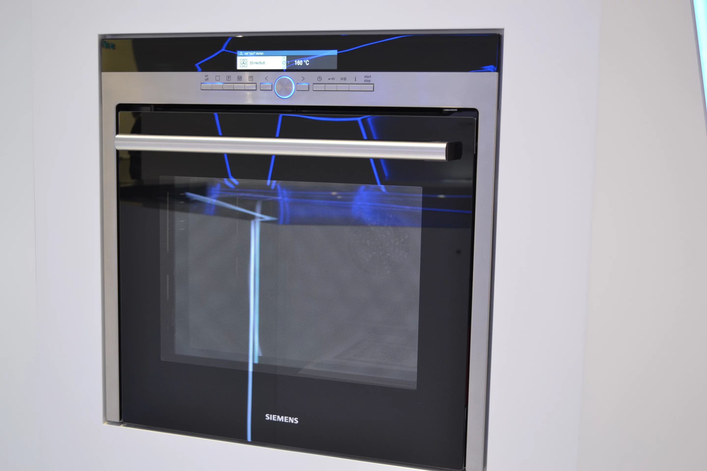 The oven would come on at the desired temperature, when users touched the relevant command on their multi-touch recipe display