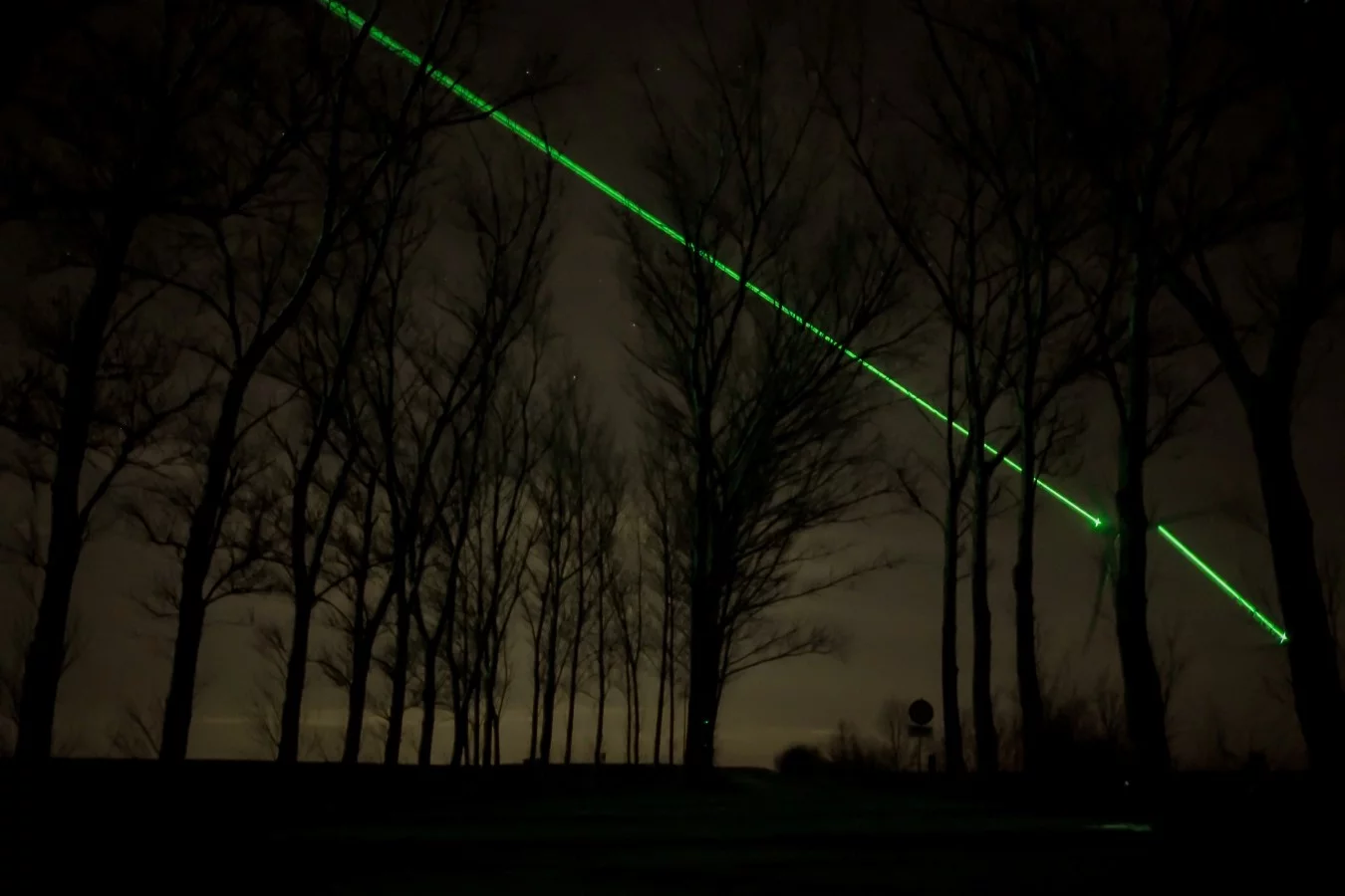 "We wanted to add more poetry to the existing windmills; to add more play and dance to the Dutch landscape," Sylvie Londerman of Studio Roosegaarde tells Gizmag