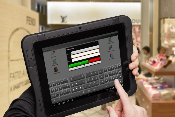The Crossfire Pro modular business tablet from Entegra Technologies