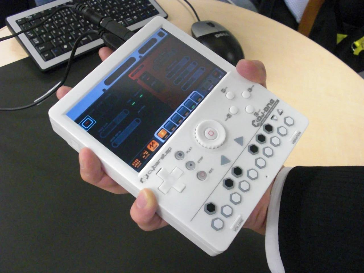 The KDJ-ONE runs on Intel's MeeGo operating system and is powered by an Atom 1GHz processor