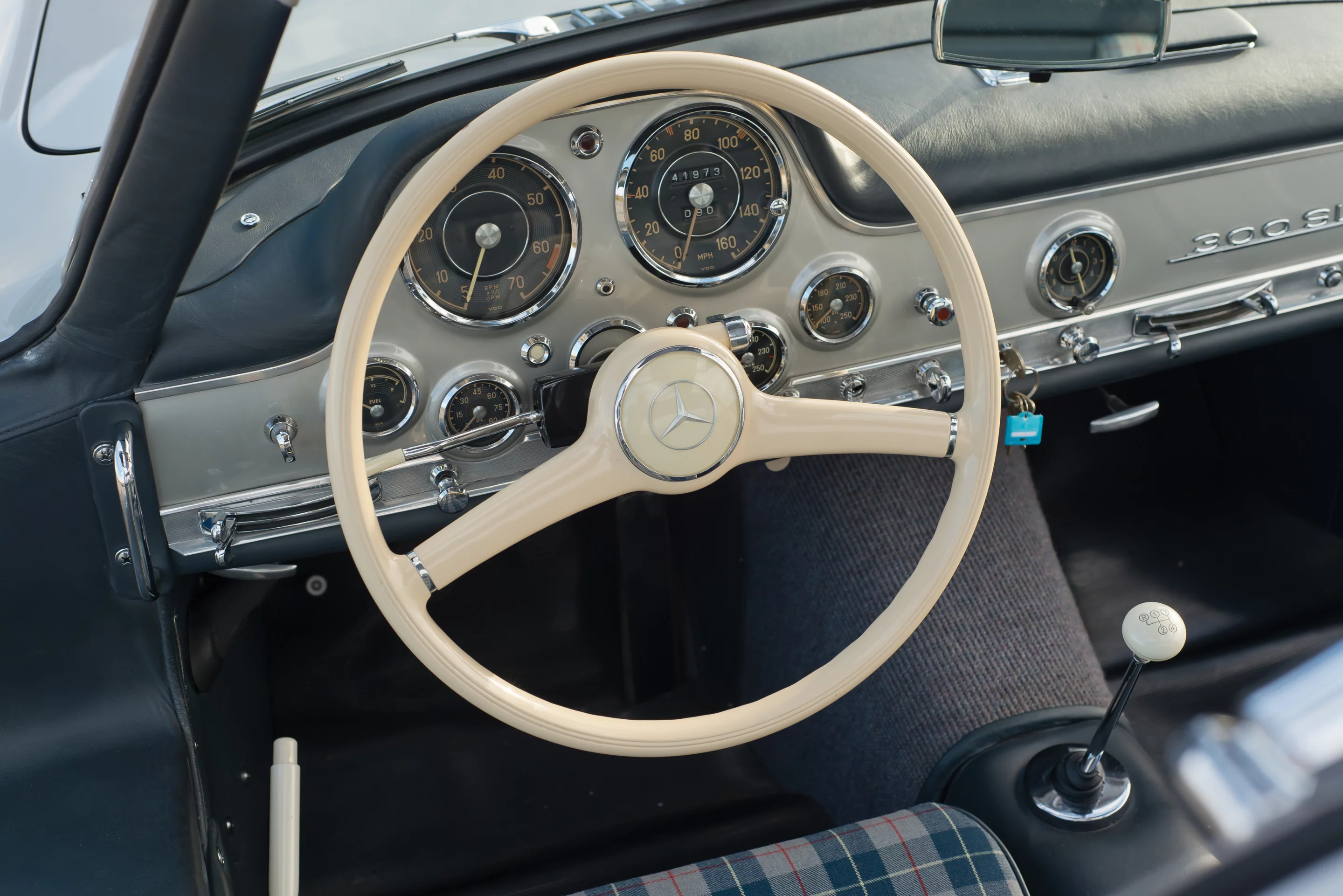 This 1955 Mercedes-Benz 300 SL Gullwing was sold by RM Auctions for US$1,485,000. Photos: Robin Adams ©2015