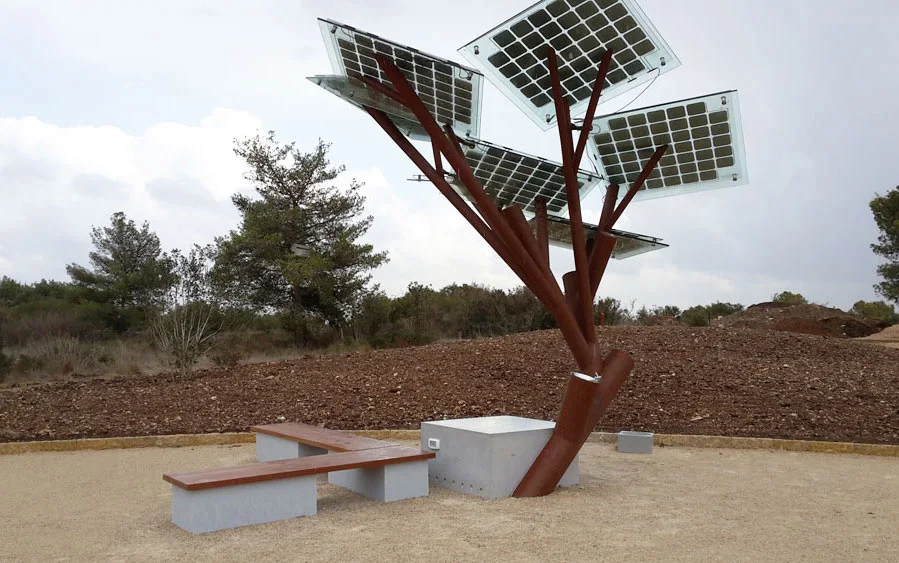 The eTree uses solar panels to generate electricity