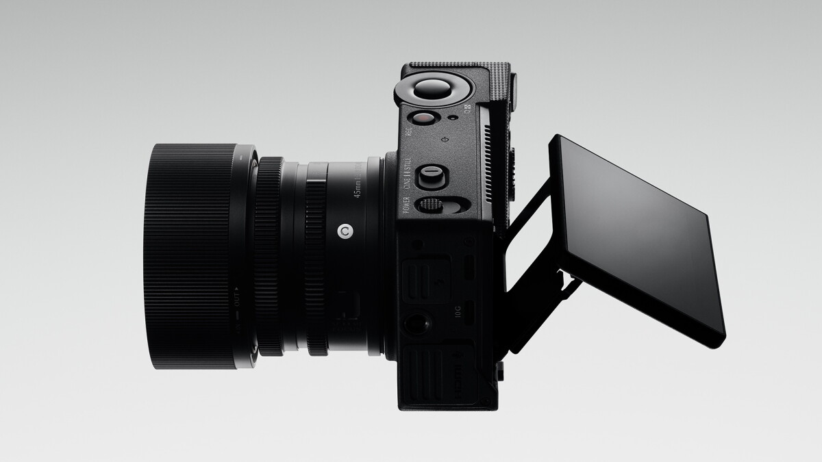 Sigma launches world's smallest full-frame mirrorless camera... again