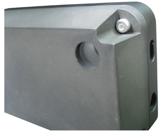 Marudai also claims that a bullet hitting one of the bolts will still leave your iPhone undamaged