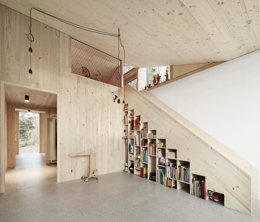 The new exterior of Haus Hohlen was built out of lightweight timber