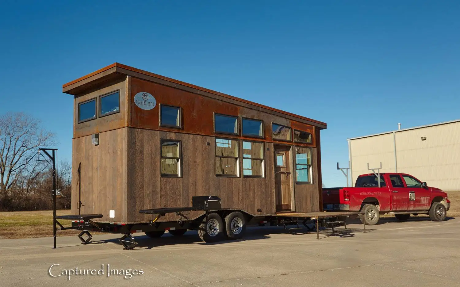 Structurally, the cabin seems very solid and comprises a steel welded frame