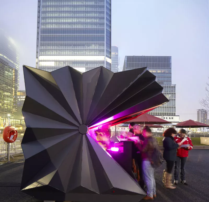 The kiosks in use at Canary Wharf
