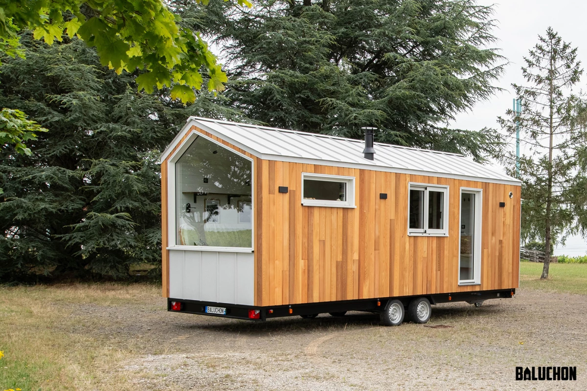 The Moulinsart tiny house's interior is arranged on one level, making it a good fit for those who can't – or prefer not to – use staircases and ladders to get into bed
