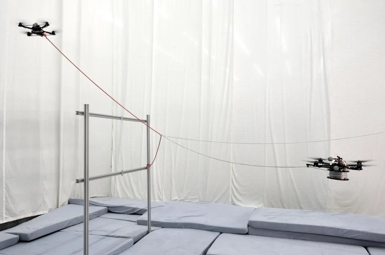Researchers at ETH Zurich are investigating how drones could be used to build tensile structures (Photo: Professorship for Architecture and Digital Fabrication, ETH Zurich and Institute for Dynamic Systems and Control, ETH Zurich)