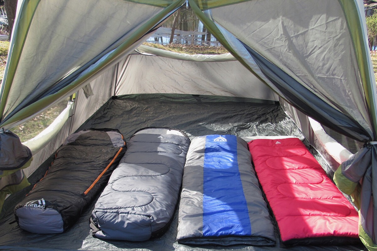 Airbag Inflatable Sleeping Bag Has A Built In Air Mattress Airbag Inflatable Sleeping Bag Has A Built In Air Mattress