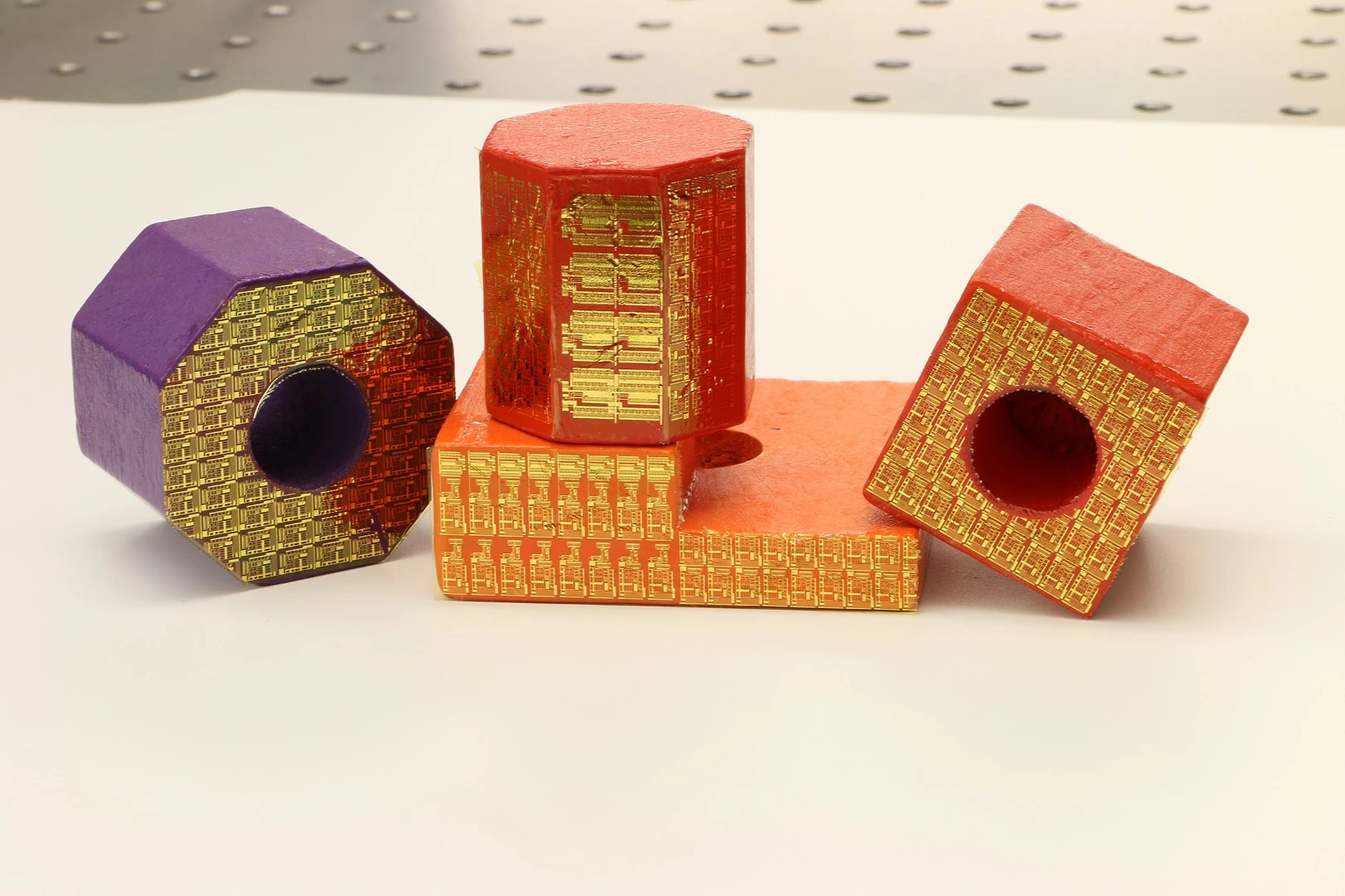 Electronic stickers can turn ordinary toy blocks into high-tech sensors connected to the "Internet of Things"