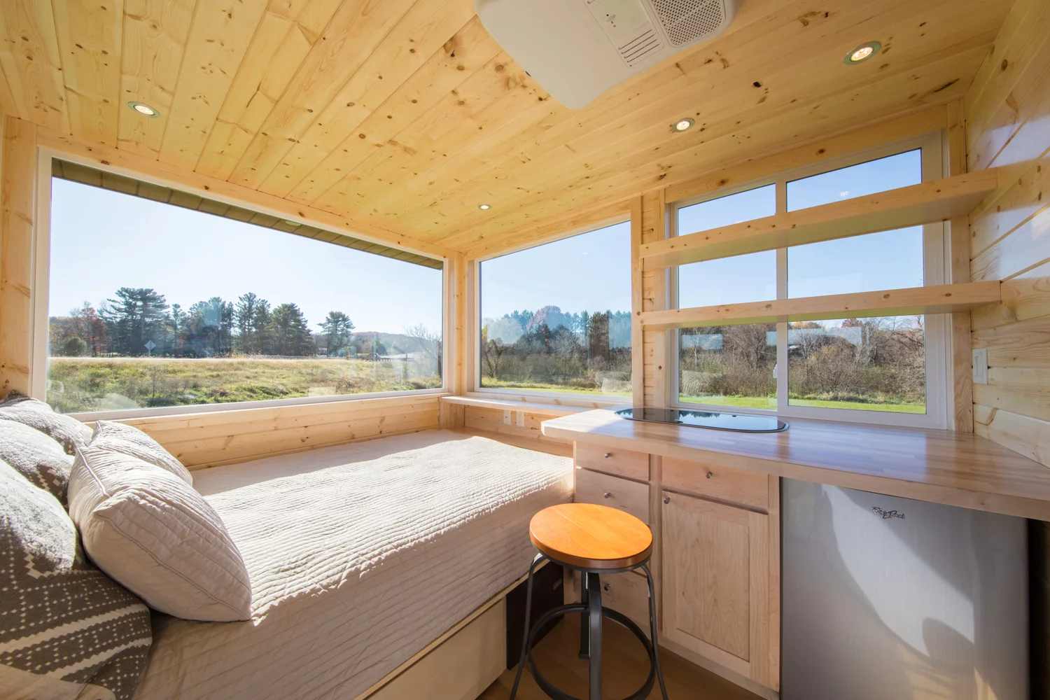 The Vista Sport has a floorspace of 110 sq ft (10 sq m)