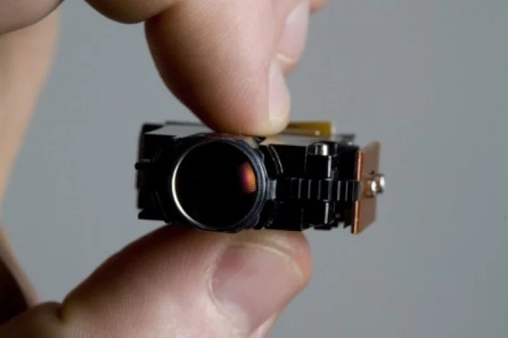 3M's miniature projection engine