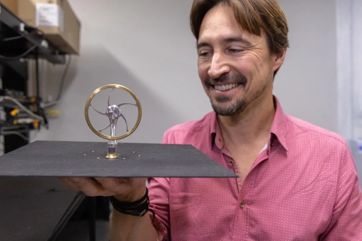 Stirling engines can pull power out of the cold of the night sky