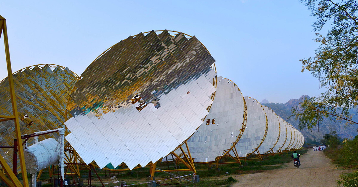 Lightweight plastic mirrors drop cost of solar thermal energy by 40%