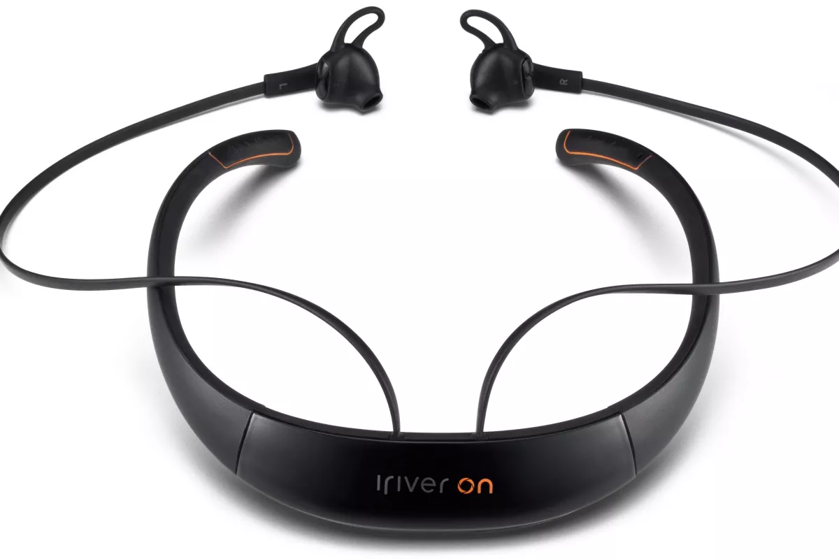 iRiver's On audio headset