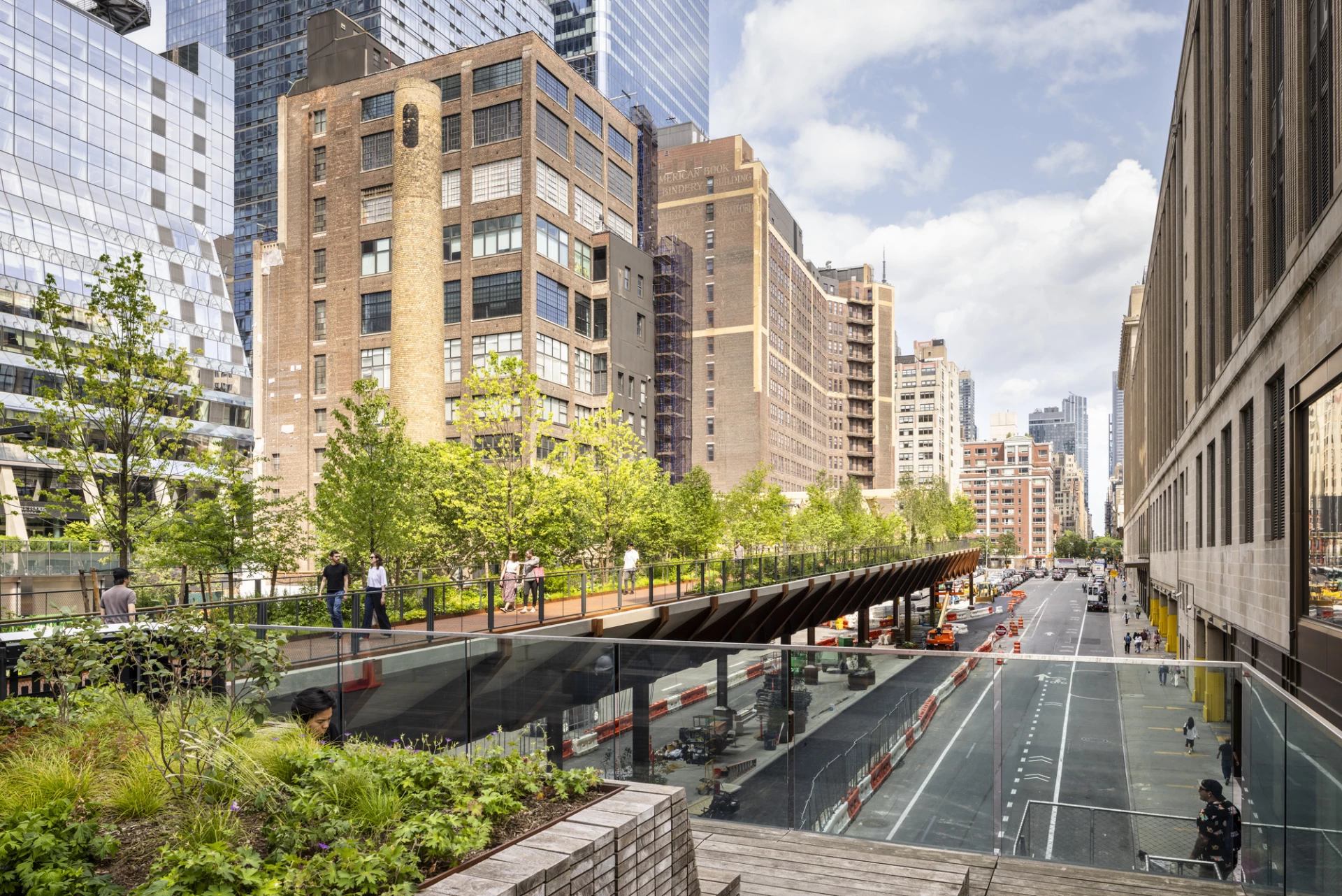 $50-million timber extension bridges the gap in NYC High Line