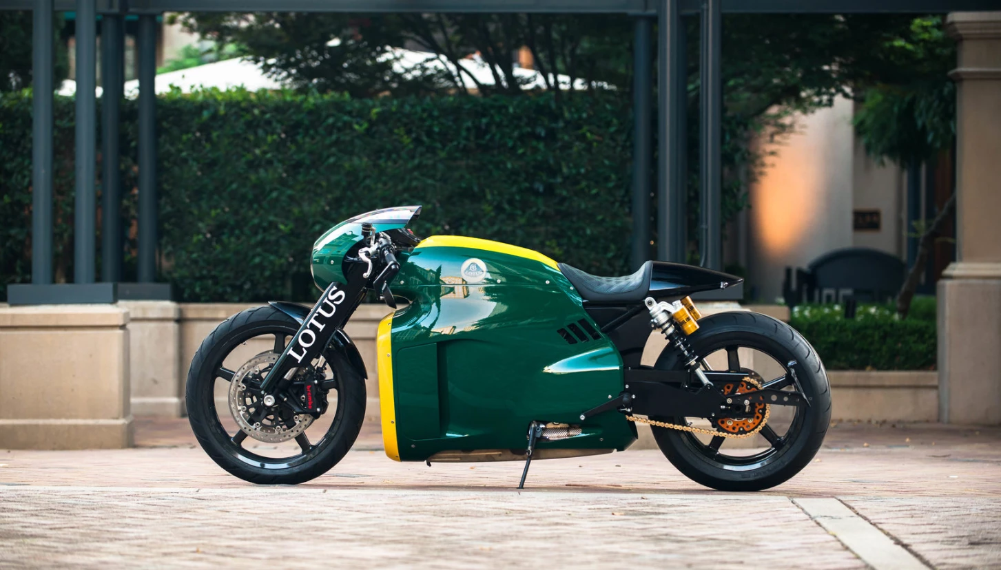 This 2014 Lotus C-0 fetched the second highest unaccepted bid ($190,000) on a motorcycle of the Monterey Car Week and less than half it's estimated sell price of $370,000 to $450,000. One of 100, and with blistering 200 hp 1200cc KTM v-twin performance, a titanium and carbon fiber frame, and ... never ridden. Mecum Auction Page Link