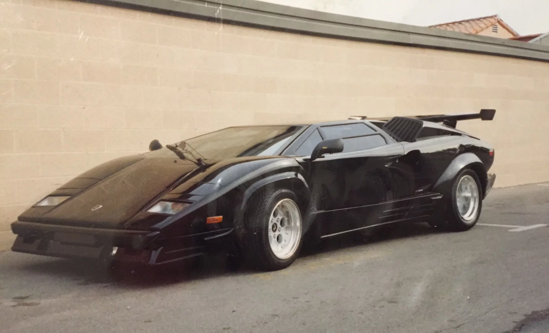 Built off a scale model, Tronson's Countach replicas very much looked the part