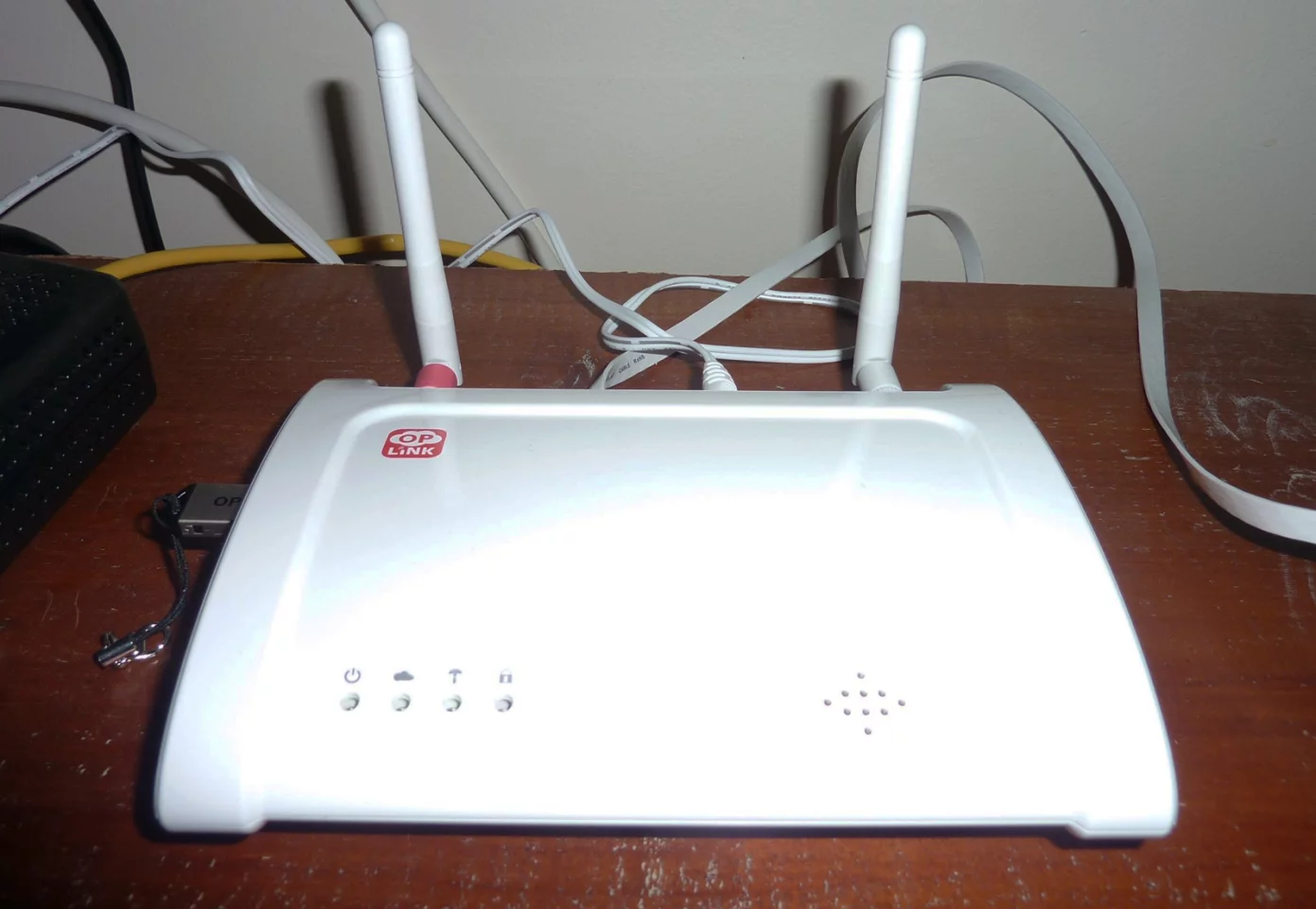 The Oplink Processing UNit is the heart of the system (Photo: Gizmag.com/Darren Quick)