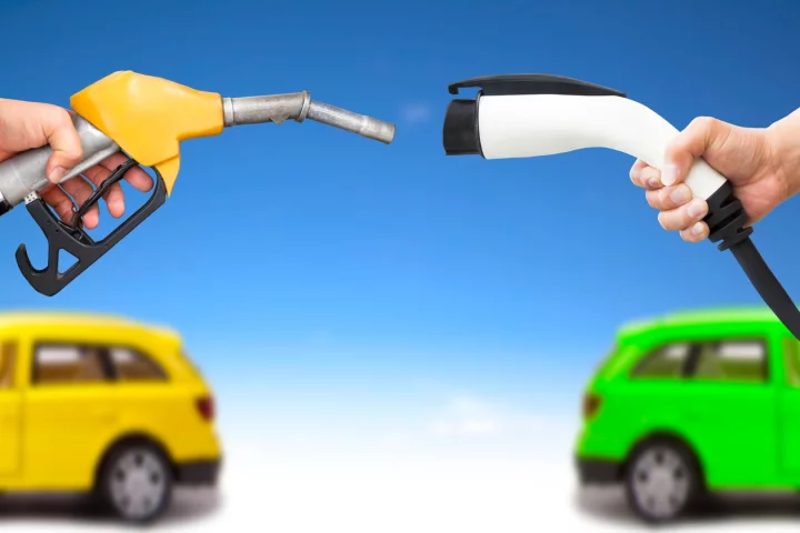 Electriq-Global, an Israeli-Australian company, claims it's invented a new fuel that combines the best aspects of gasoline, hydrogen and batteries into a cheap, green and recyclable liquid