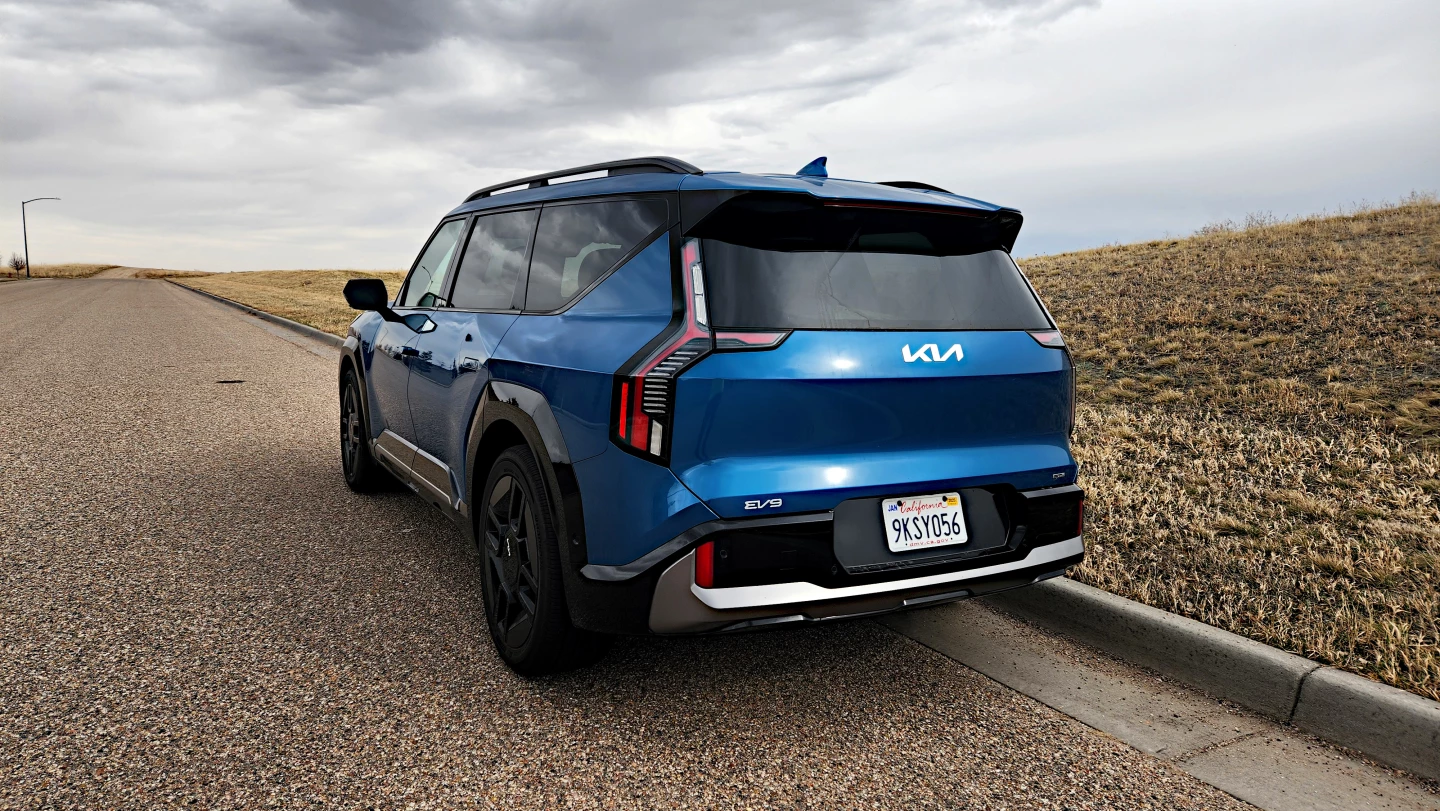 The Kia EV9's styling is contemporary, but has small flairs to show it is different. Such as the pixelated LED lights at the rear