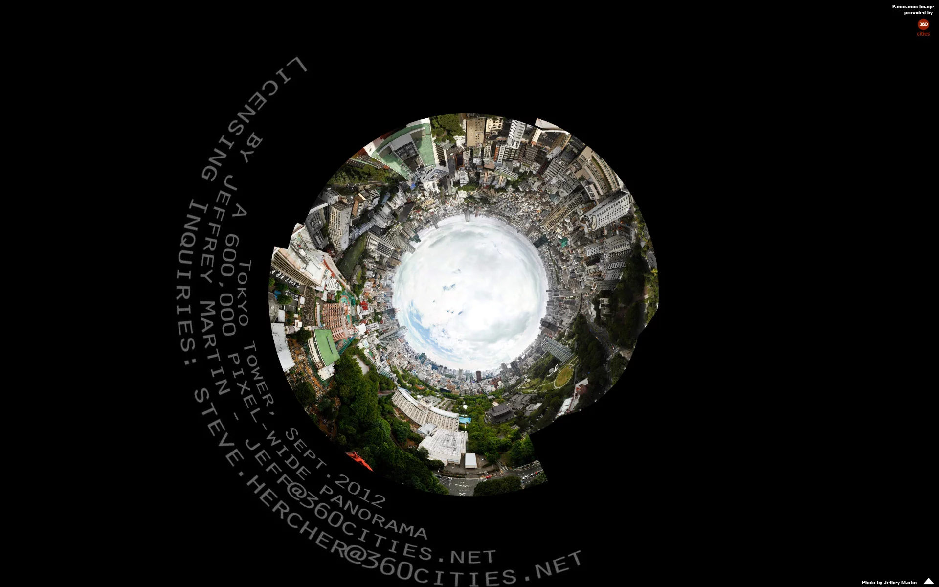 The full image measures 600,000 x 300,000 pixels, which would produce a photo stretching 100 m (328 ft) wide and 50 m (164 ft) tall if it were printed at a normal photographic resolution