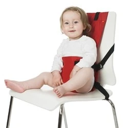 In the Pocket Baby portable baby seat