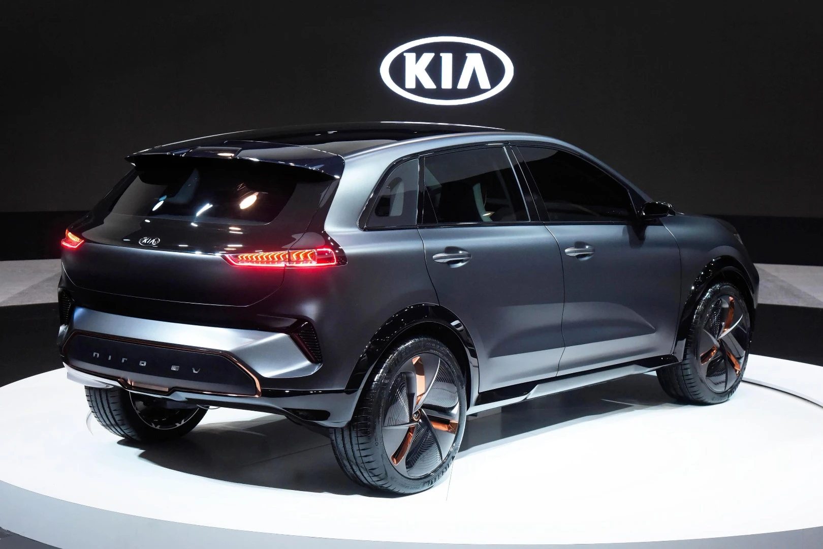 Kia debuts the Niro EV at CES 2018