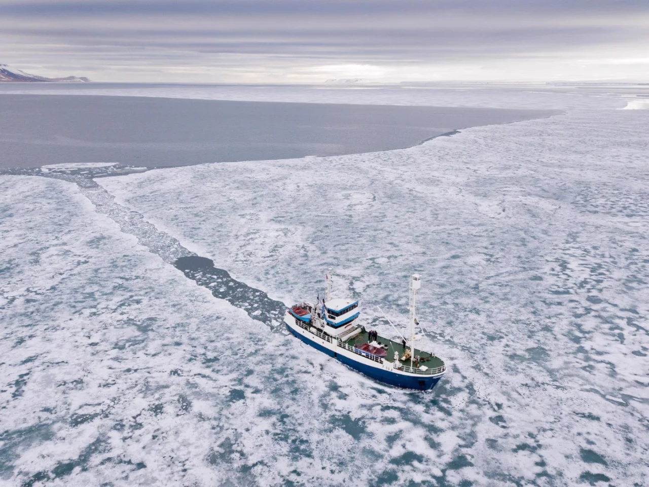 Drone – Svalbard. "Breaking into ice"