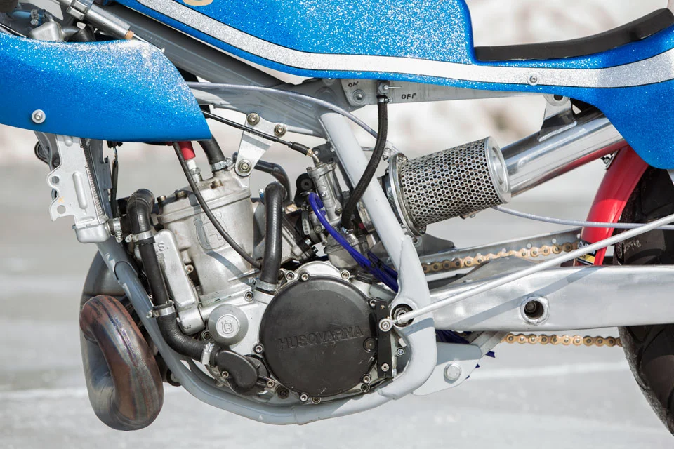 Lorenzo Buratti managed to pump 65 hp (48.5 kW) out of this Husqvarna WR360 engine