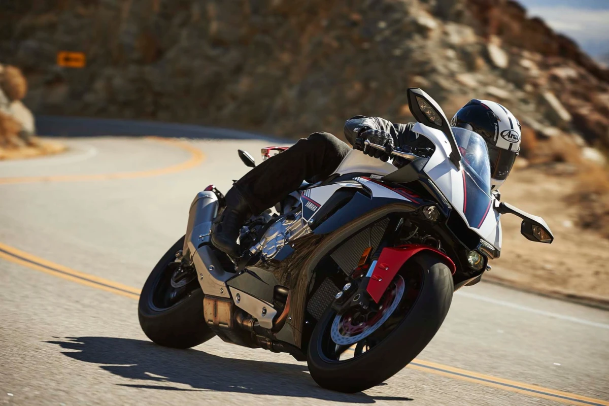 The Yamaha YZF-R1S is the weapon of choice for riders who want a sport bike primarily for canyon carving and commuting
