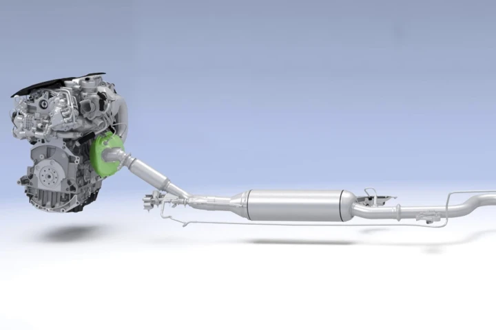 The system works by positioning the SCR upstream of the particulate filter