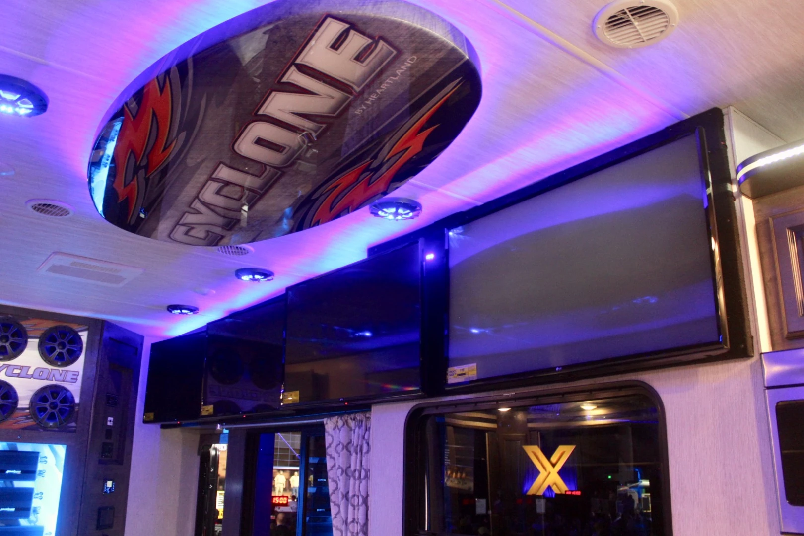 One of the highlights of this tailgate-specific show trailer is the sports-bar-like row of HD TVs