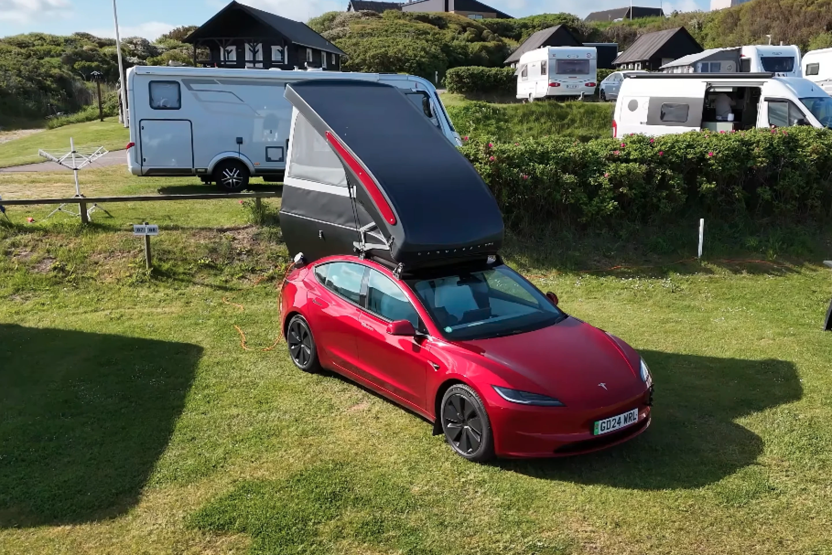 Robovan Tesla Rv Camping Wheelhome Dashaway Tesla camper pod and micro-camping trailer