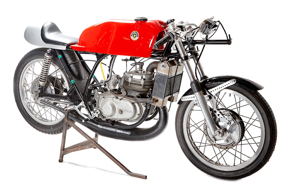 Purchased from a New Zealander who brought this 1968 Bultaco TSS 250 6 speed production racer back from Australia in pieces, it has been completely stripped down and rebuilt with anything requiring rectifying being done. Frame painted and alloy polished, the bike was started and tested. Please note, there is a fairing which will come with this bike. Estimate: NZD$30,000 to $40,000 (US$19,000 to $25,000)