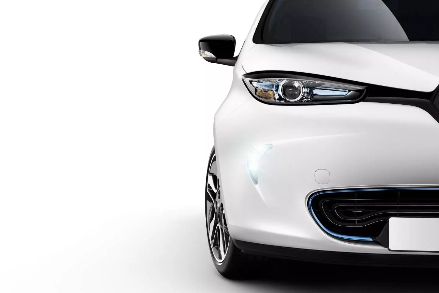 ZOE's signature headlights feature LEDs that permanently light up recesses situated either side of the front air intake