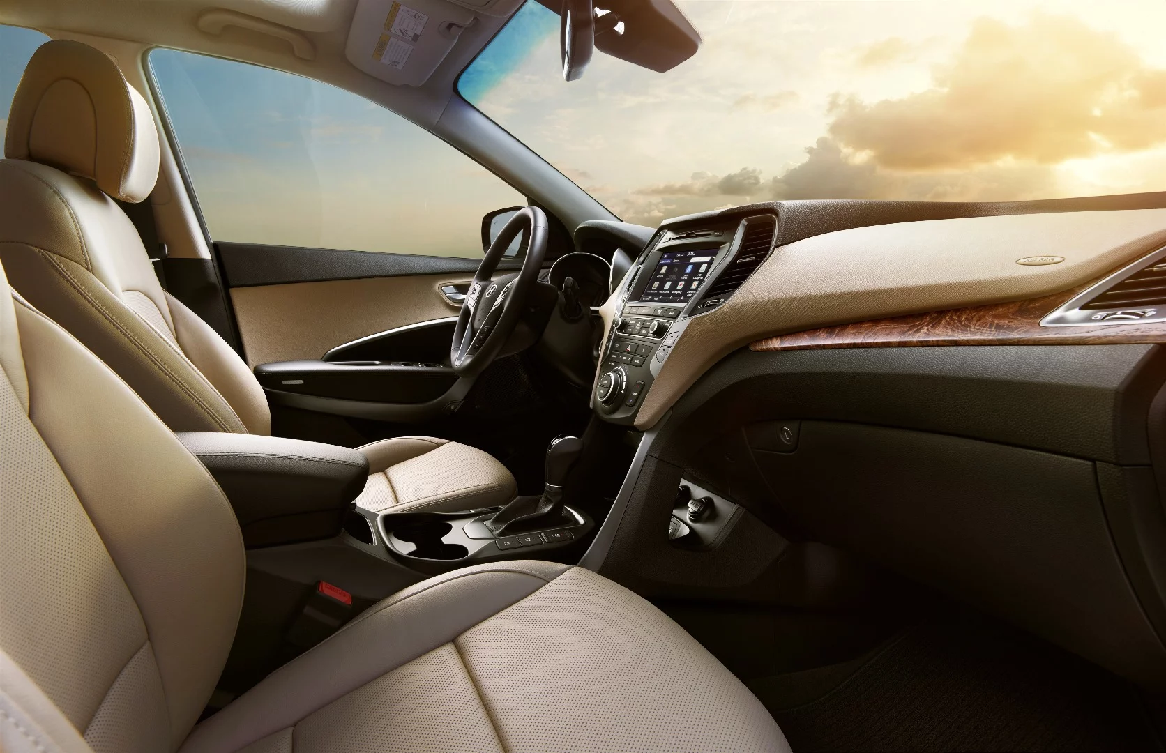 The 2018 Santa Fe's driver and front passenger have good seats that are both solid and comfortable