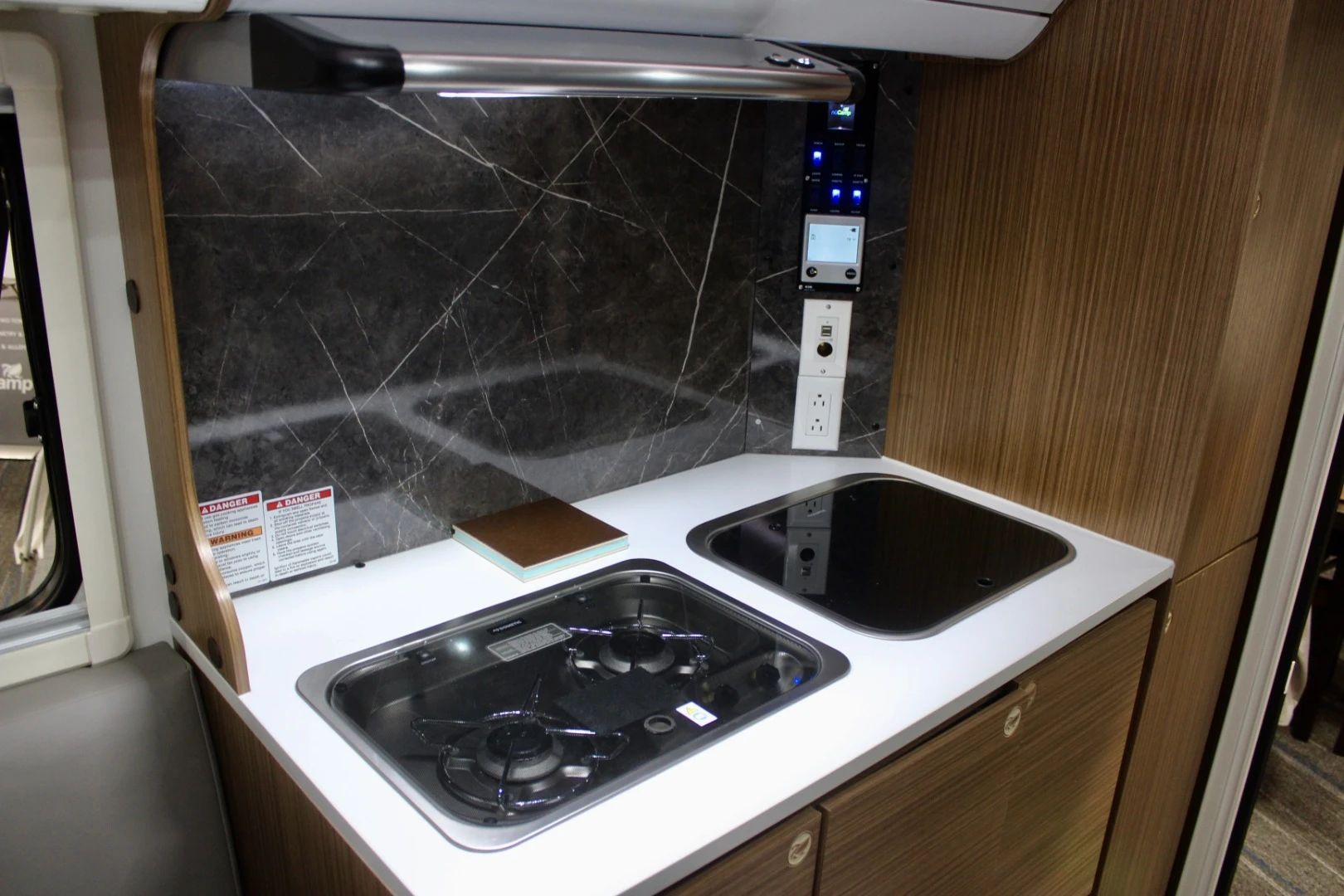 T@b trailer kitchen
