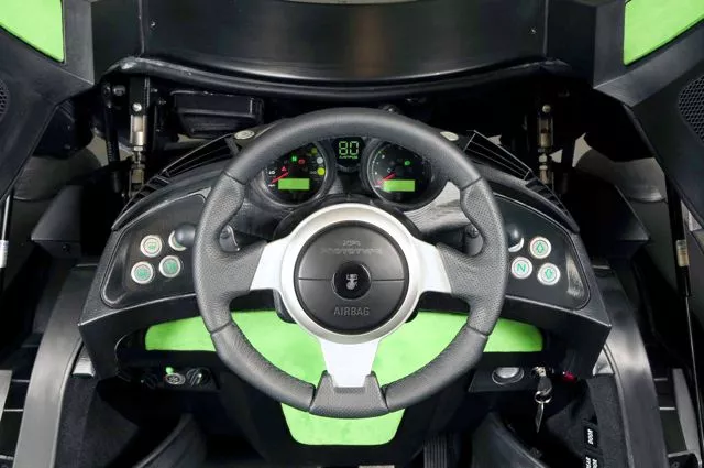 The T.25/27 dashboard