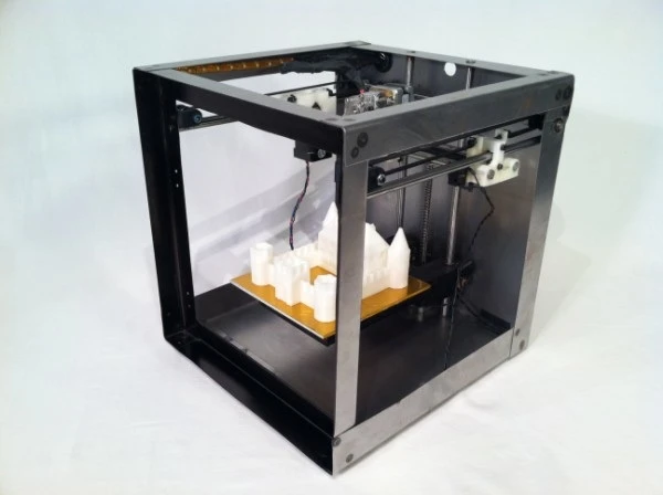 The Solidoodle 2 3D printer
