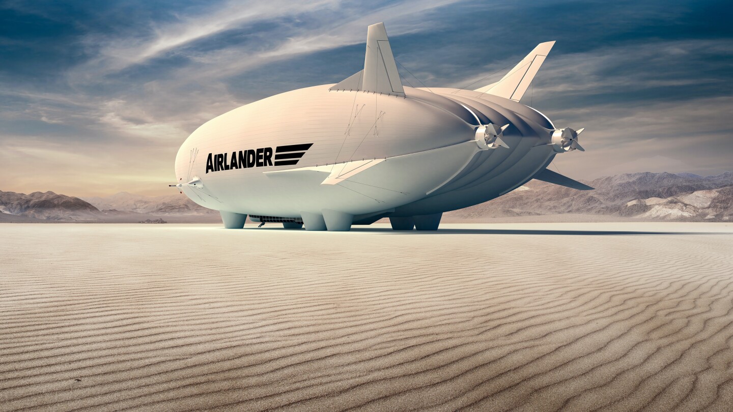 The production Airlander 10 will have retractable landing gear