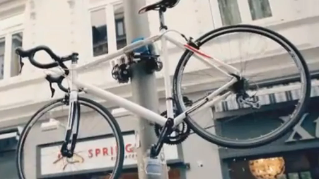Pole-climbing bike lock