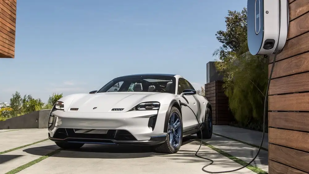 Porsche reckons its 800 V charging architecture will add 250 miles (402 km) of range in roughly 15 minutes
