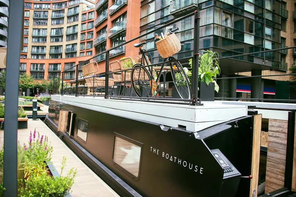 Gracing London's very first floating park, The Boathouse London offers unique floating accommodation for up to four guests