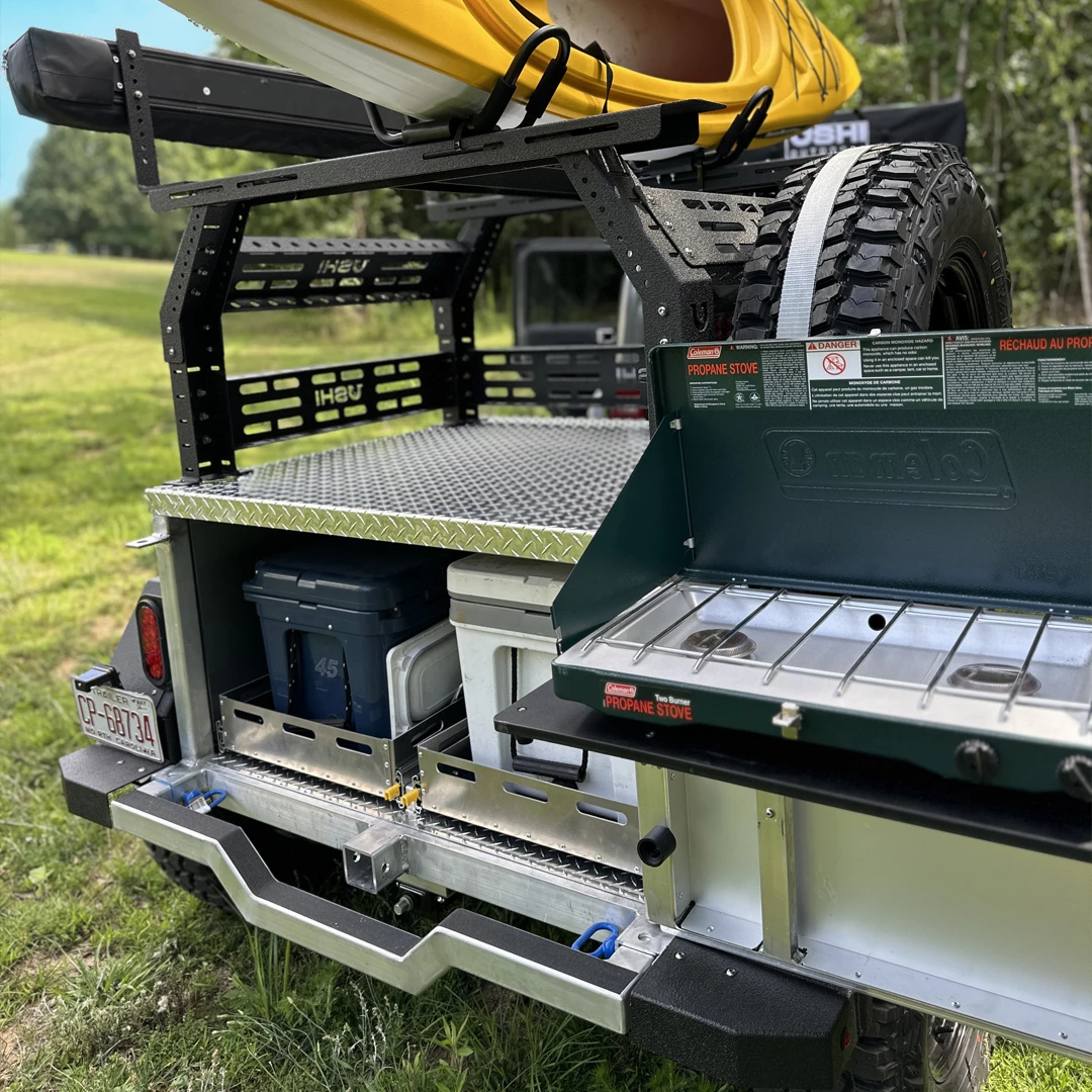 The Chuck doesn't include its own kitchen but does come with a mountable worktop and available sink system