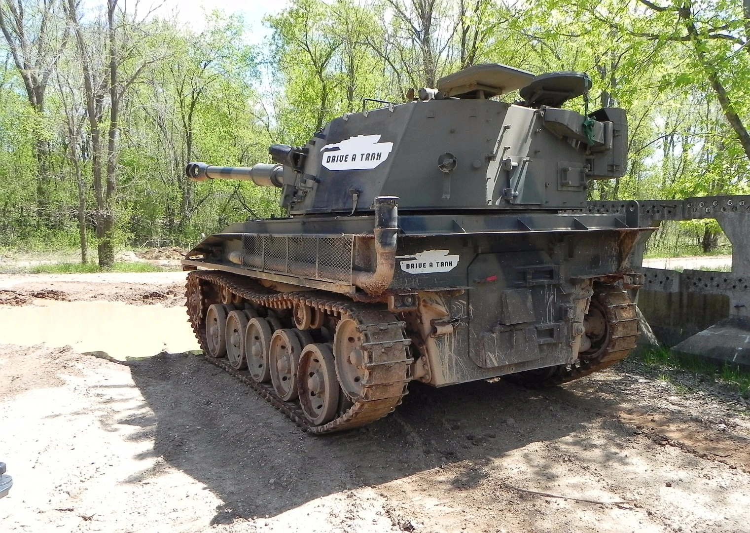 The Abbot is the "midsize sedans" of tanks