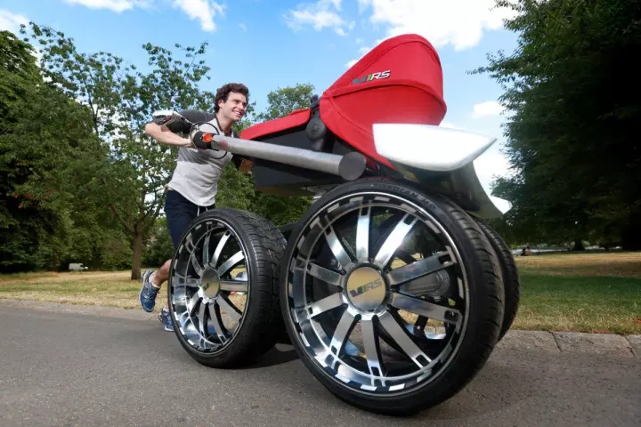 Škoda's VRS Mega Man-Pram
