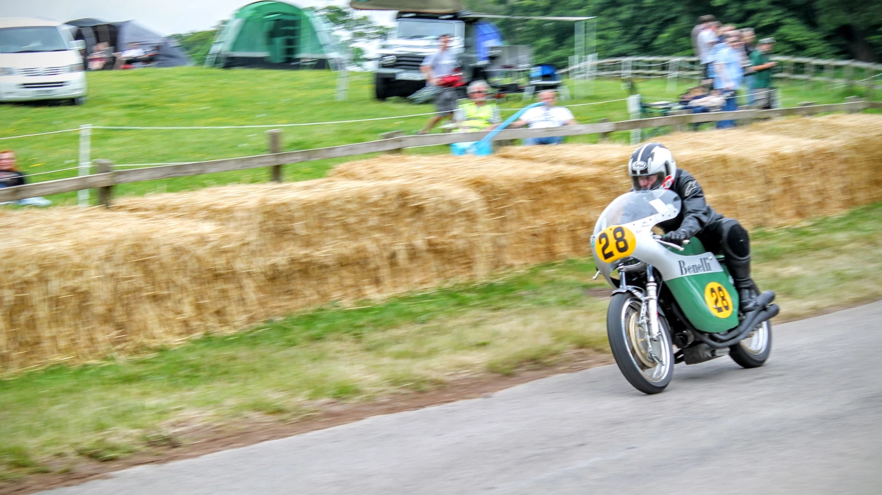 1968 Benelli GP (rep.) with Brian Glover in the hotseat
